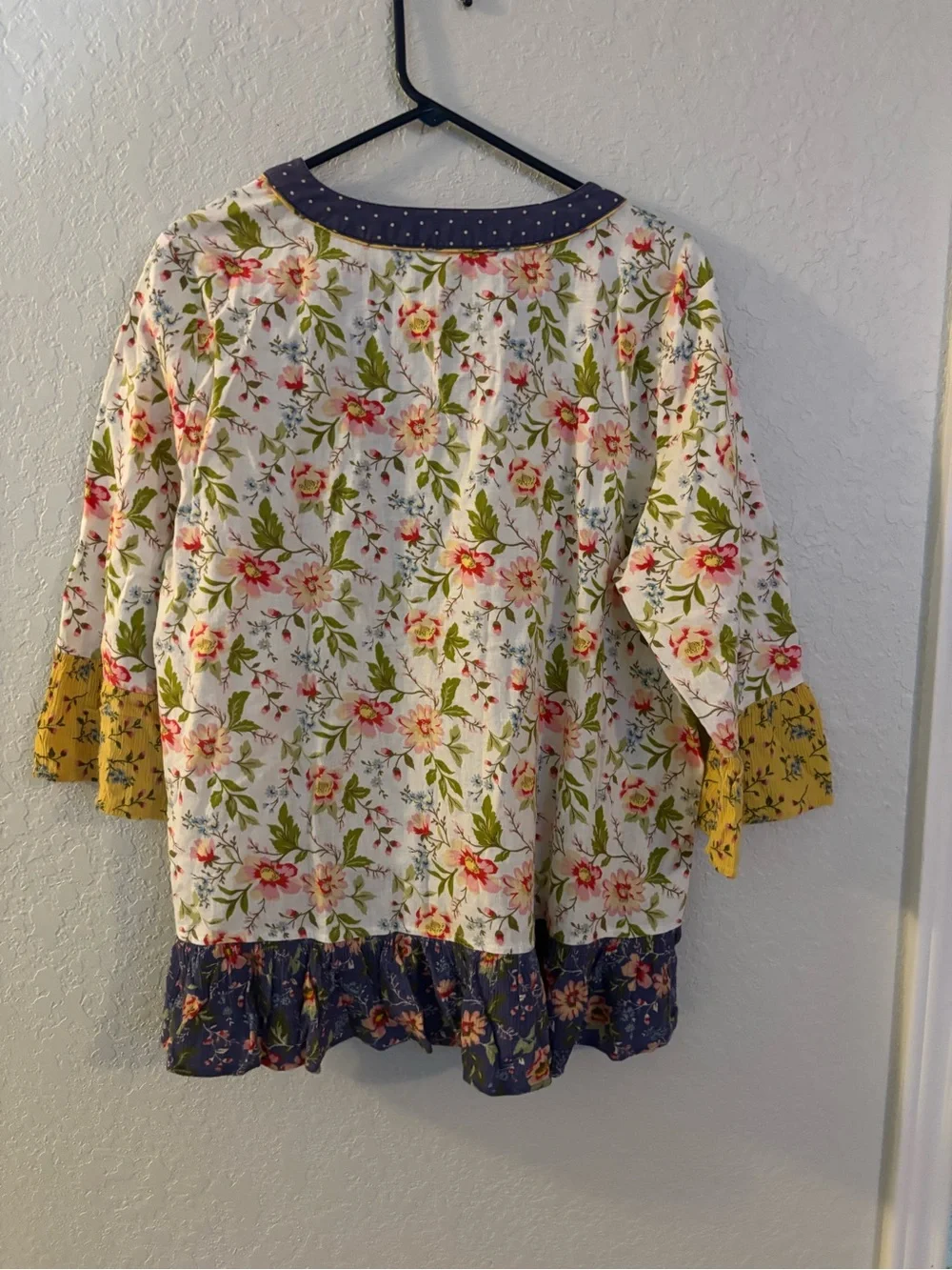 Coldwater Creek Multicolor Floral Blouse with Navy Background - Picture 2 of 6